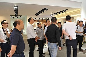 广州建博会备受瞩目 众领导共访参展品牌